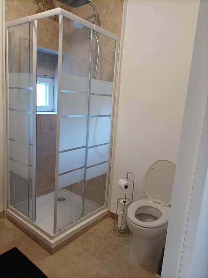 L Atelier De Raymond Aparthotel Verfeuil Ngoại thất bức ảnh
