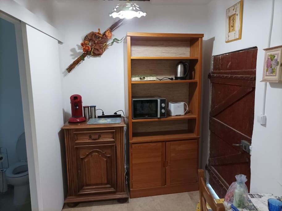 L Atelier De Raymond Aparthotel Verfeuil Ngoại thất bức ảnh